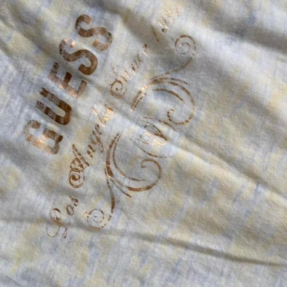 Guess yellow tshirt - Picture 4 of 4